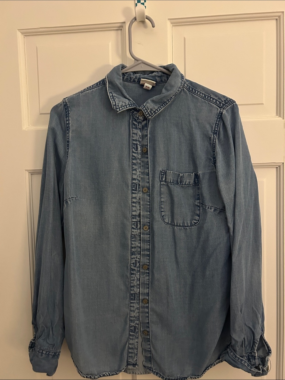 Light Blue Denim Button-Up Shirt - Women’s Casual Shirt